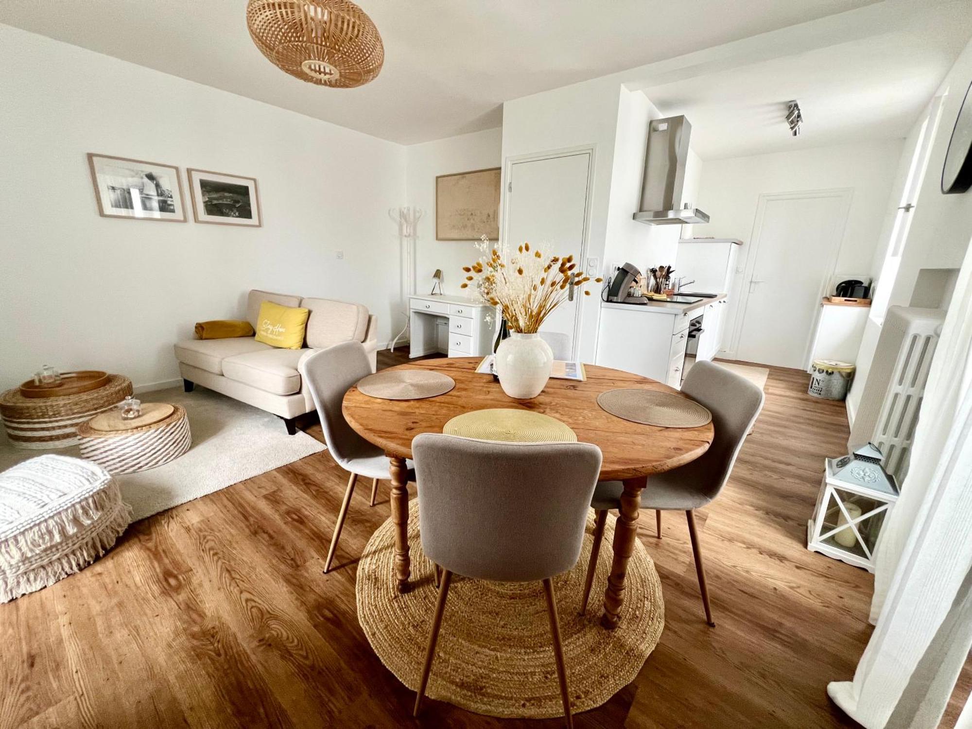 קונקרנו Chez Jeannette, Appartement Entre Centre Et Plages מראה חיצוני תמונה